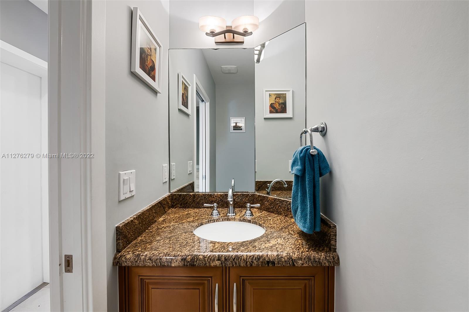 1724 NE 5th Ct Unit: 1724