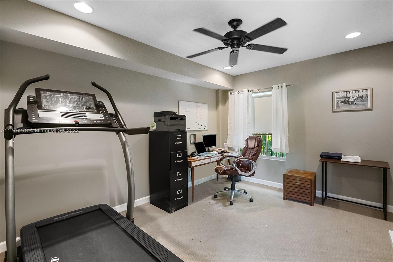 1724 NE 5th Ct Unit: 1724