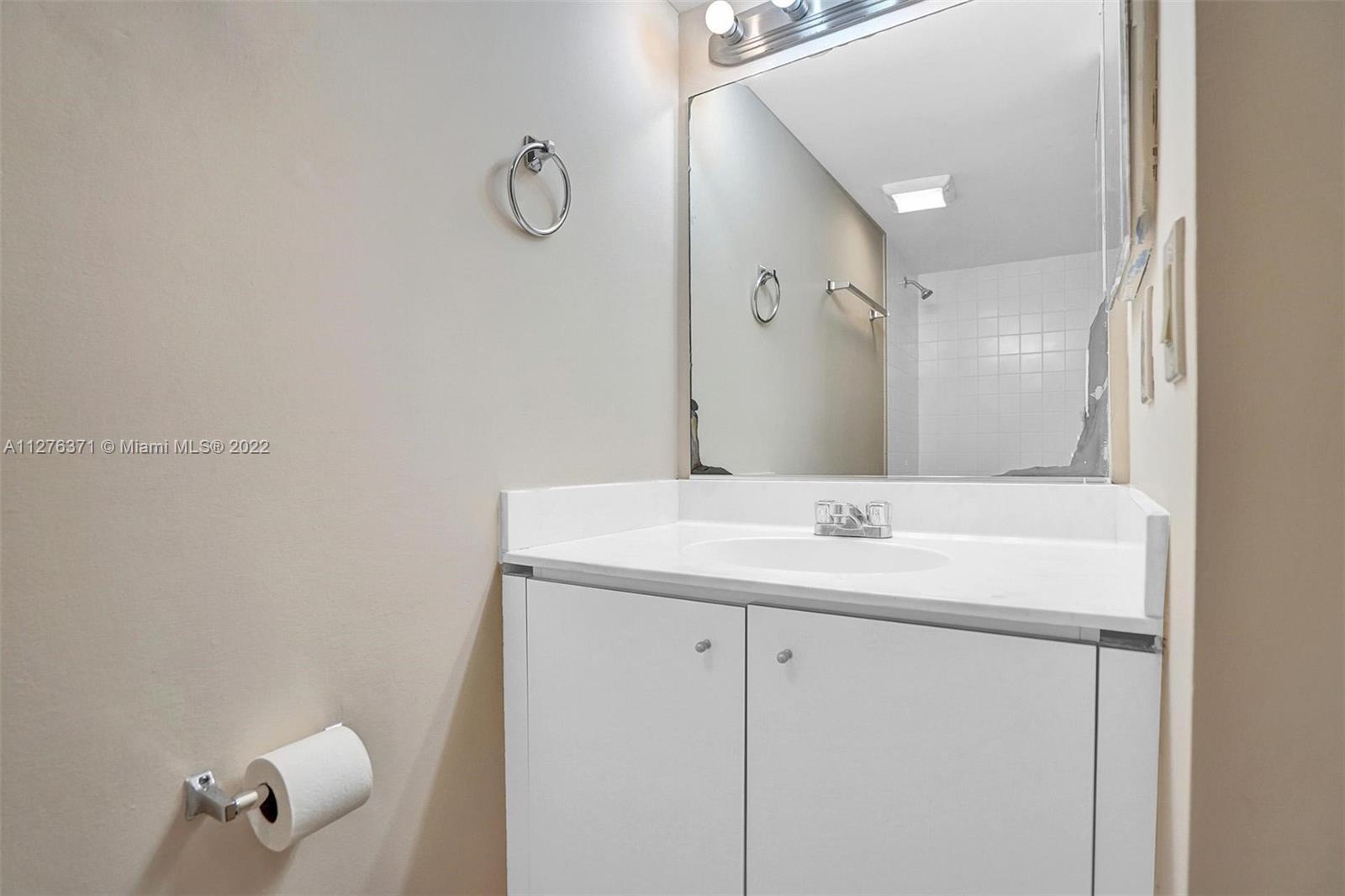 841 NW 91st Ter Unit: 841