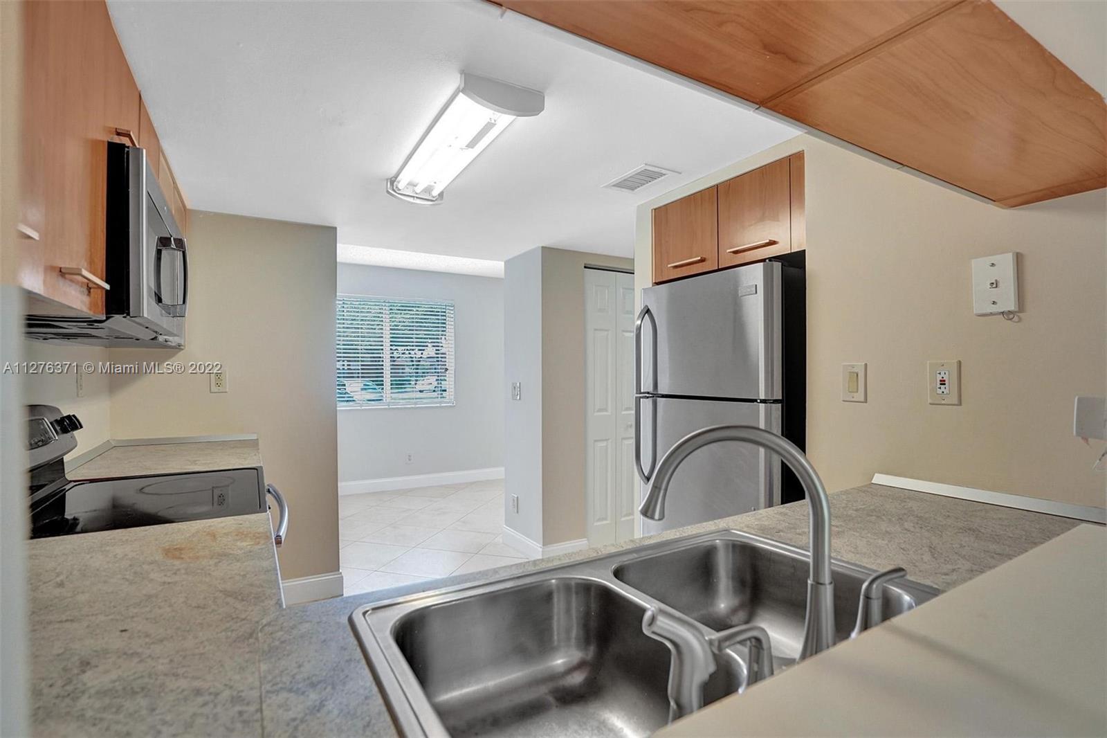 841 NW 91st Ter Unit: 841