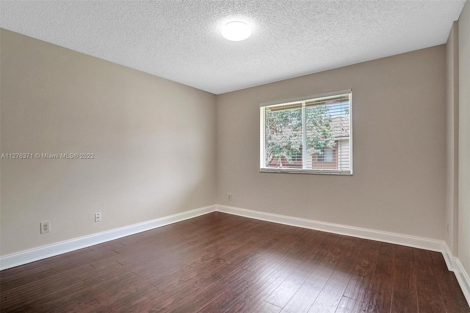 841 NW 91st Ter Unit: 841