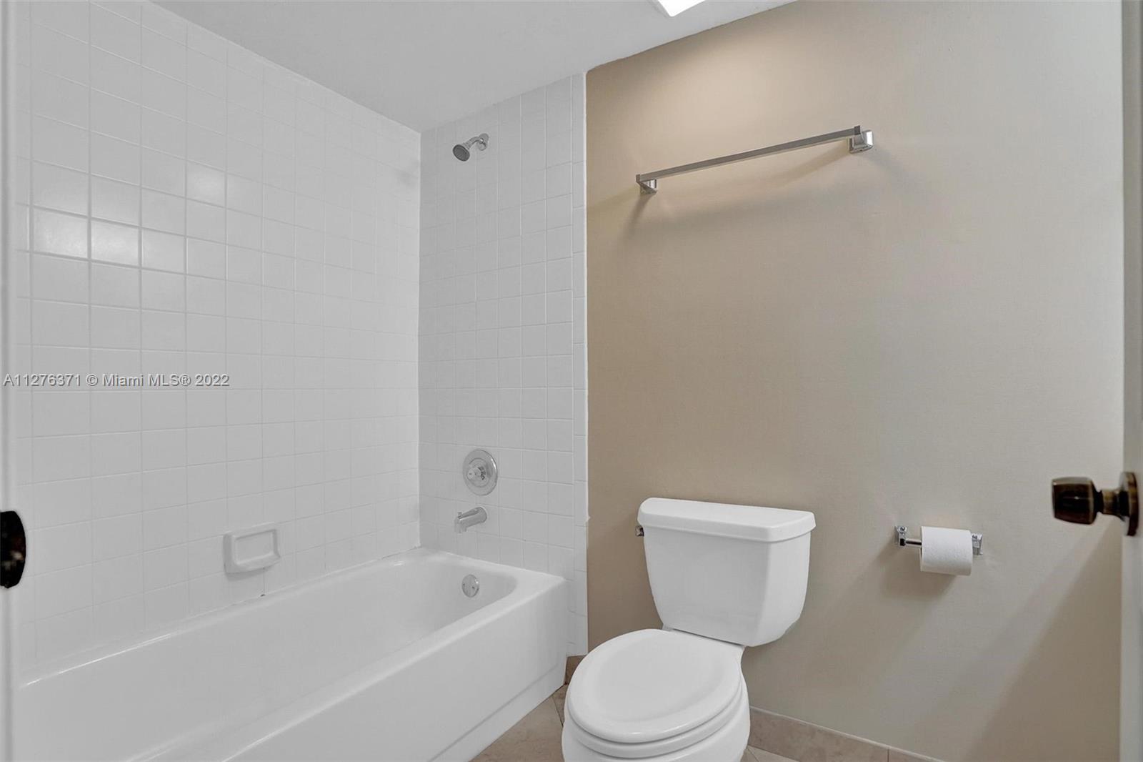 841 NW 91st Ter Unit: 841