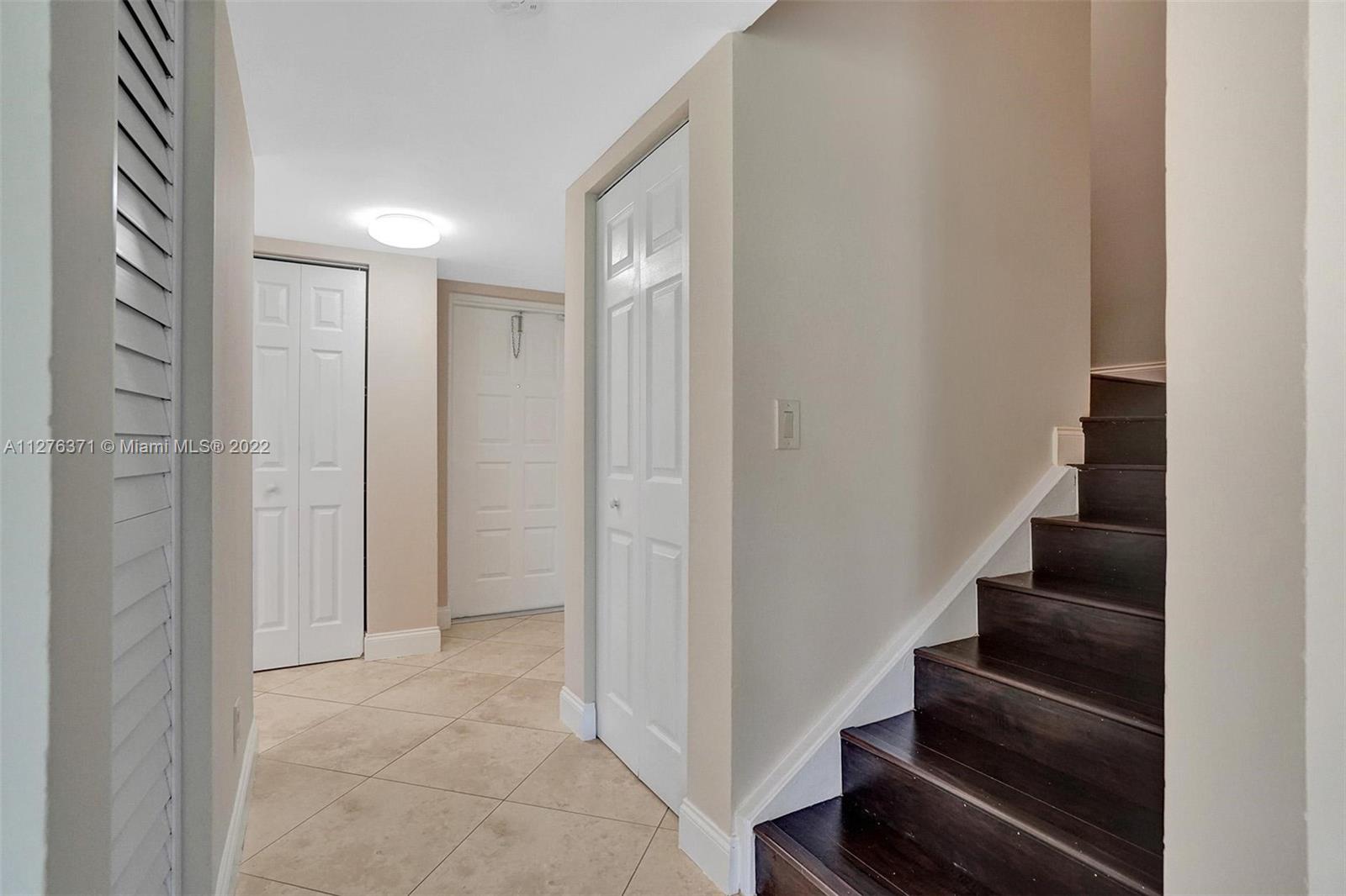 841 NW 91st Ter Unit: 841