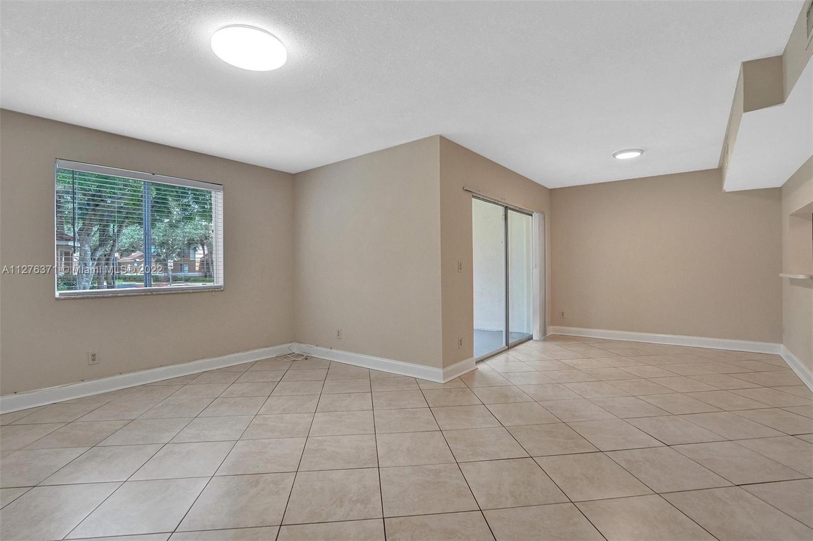 841 NW 91st Ter Unit: 841