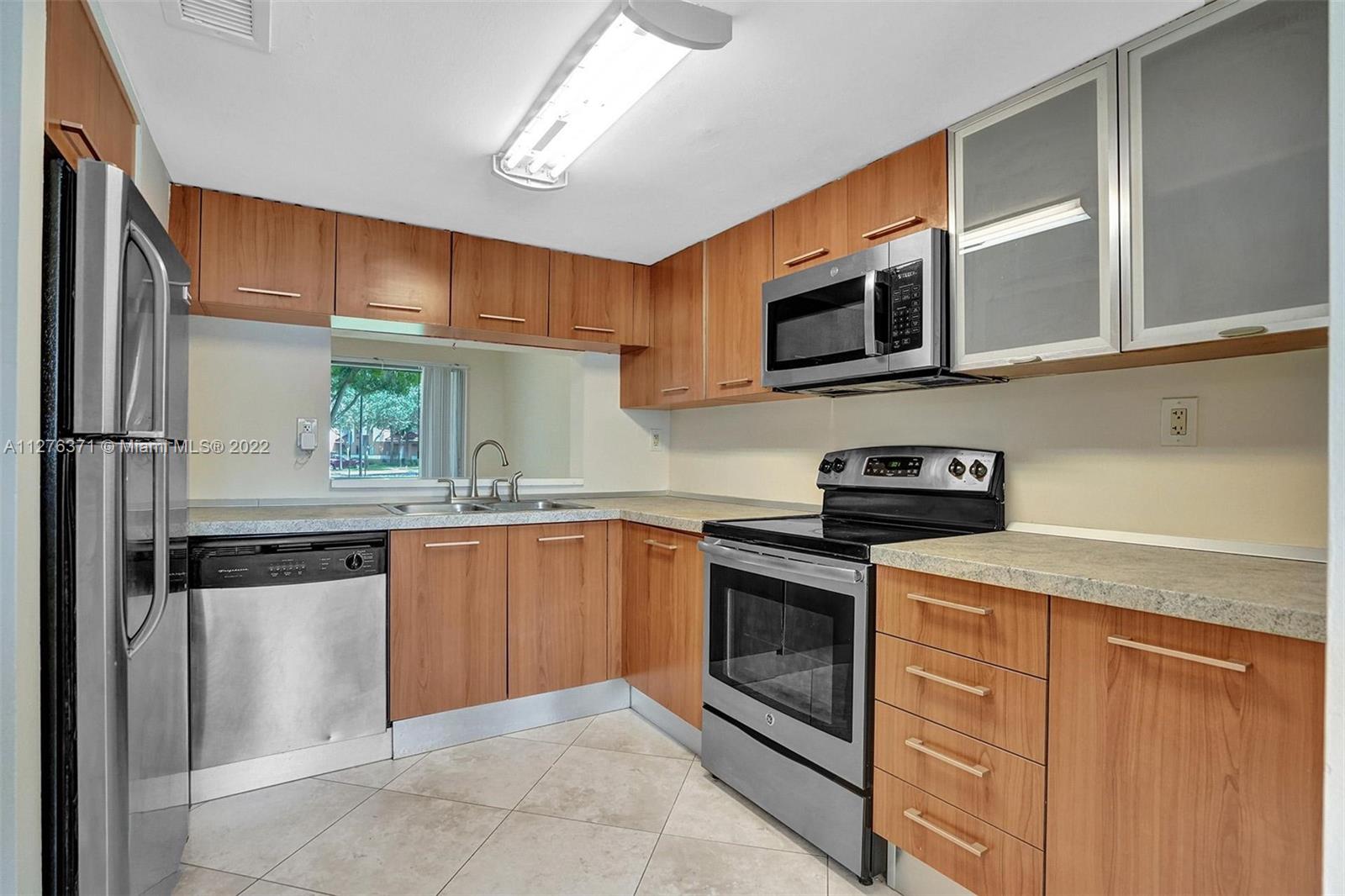 841 NW 91st Ter Unit: 841