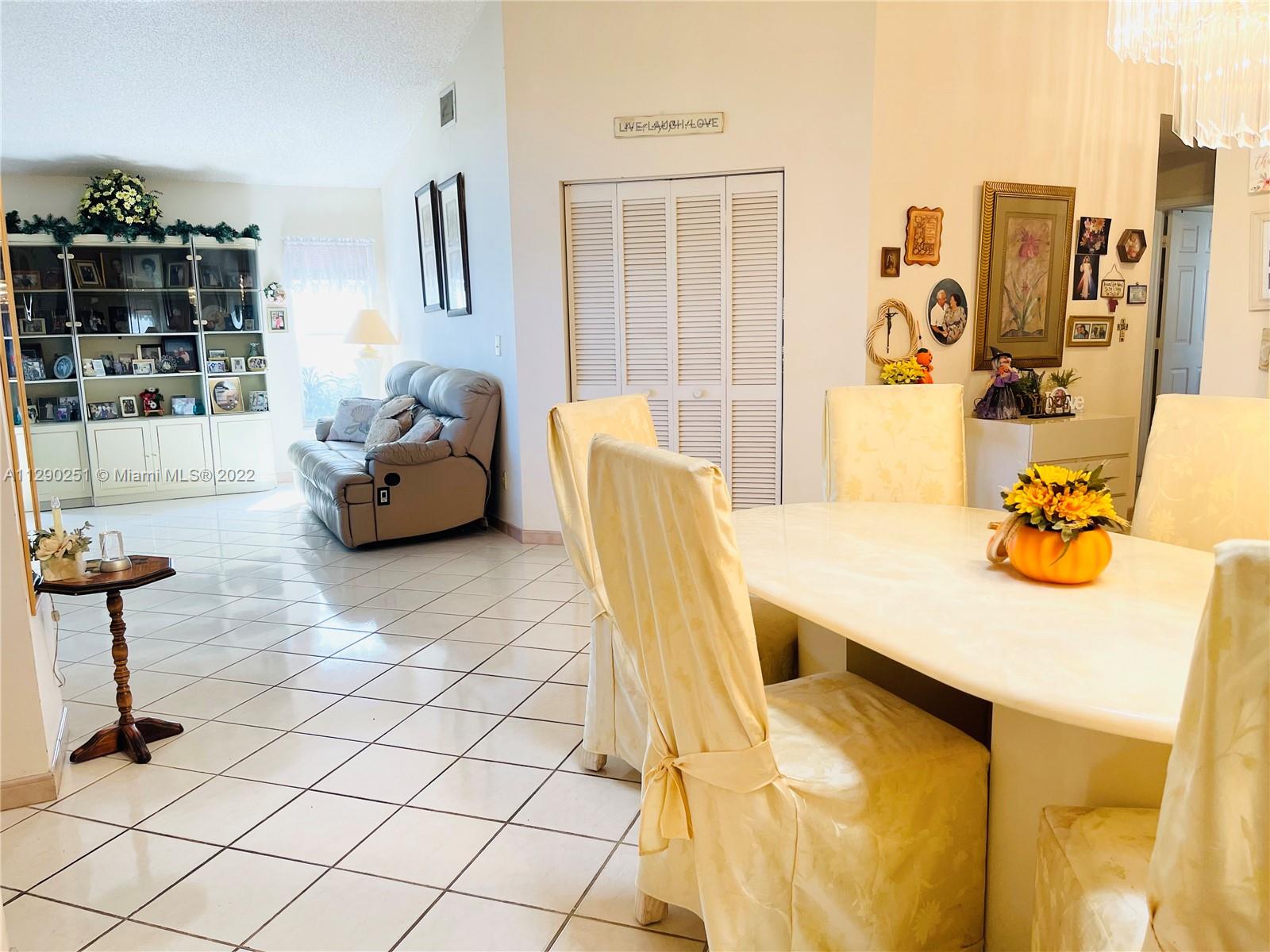 5250 NW 53rd Ave