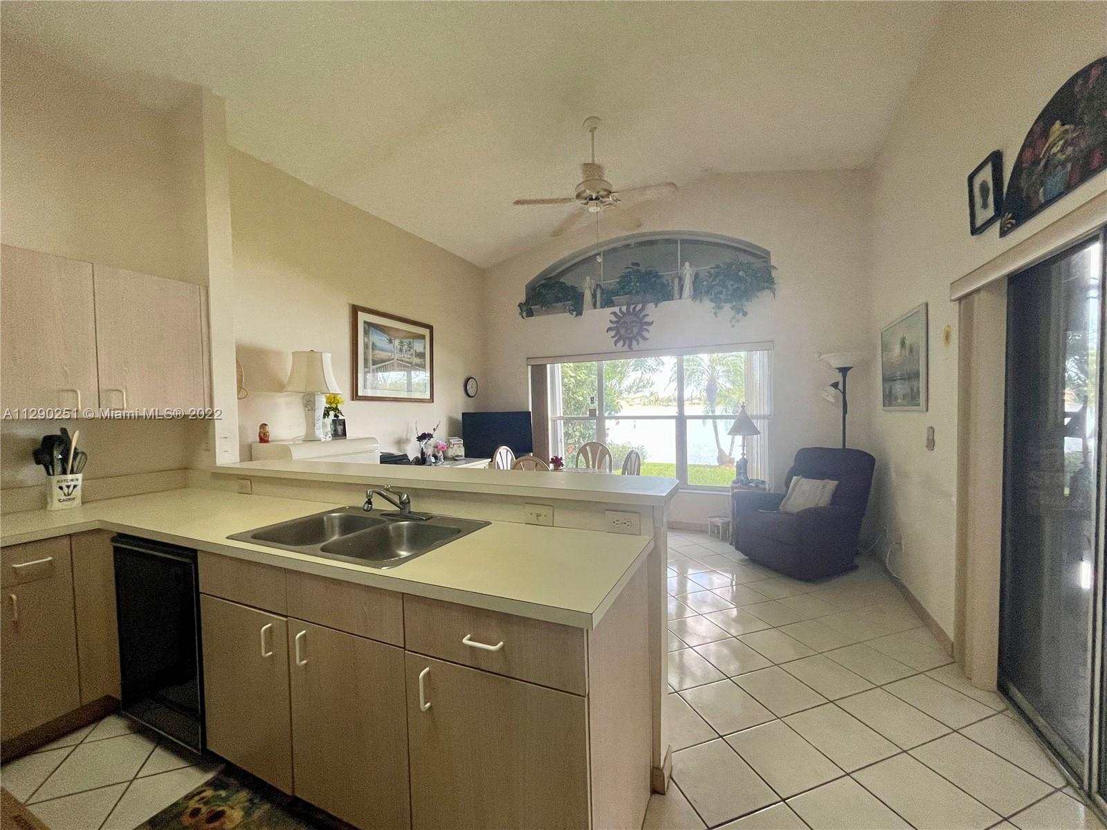 5250 NW 53rd Ave