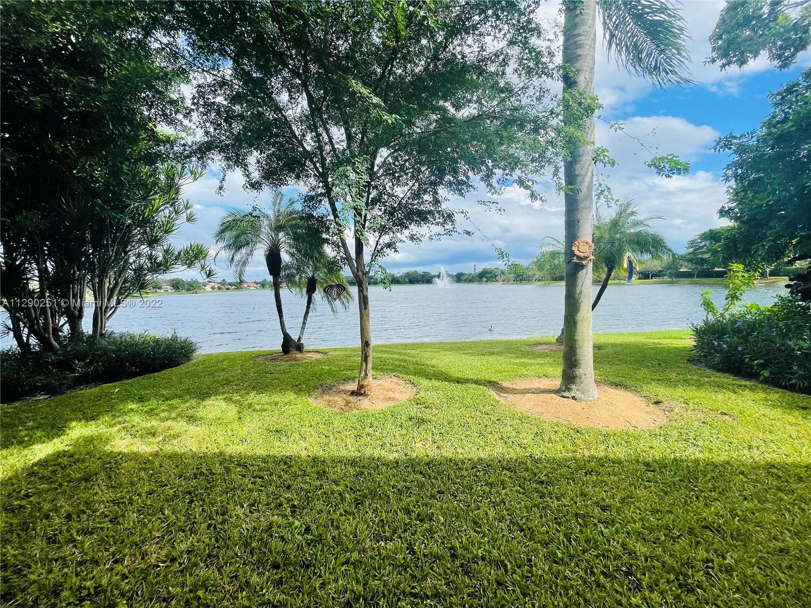 5250 NW 53rd Ave