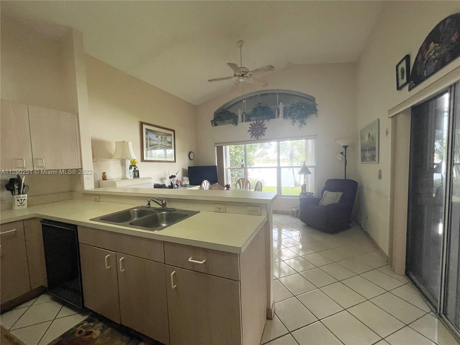 5250 NW 53rd Ave