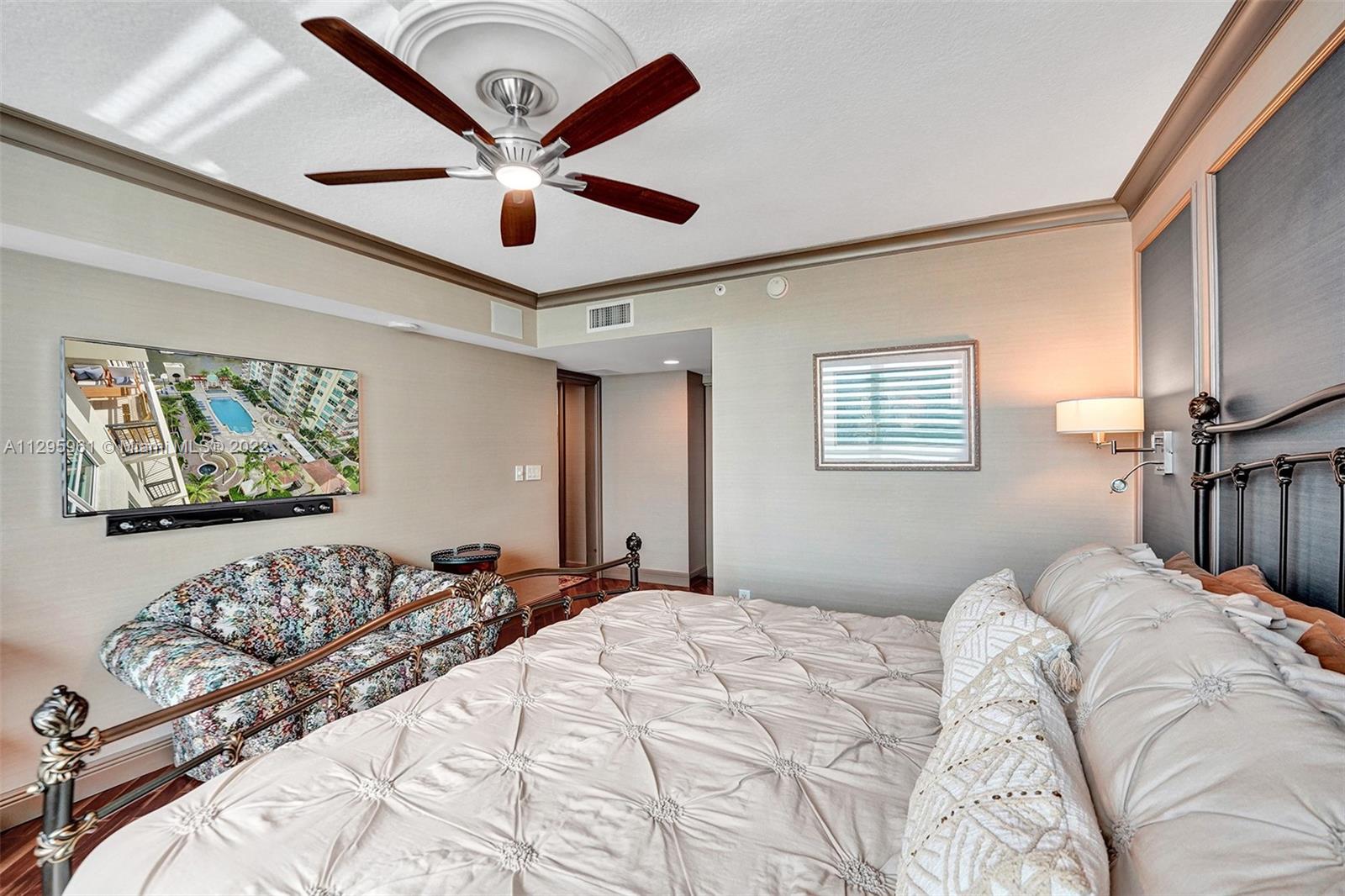 610 W Las Olas Blvd Unit: 1911N