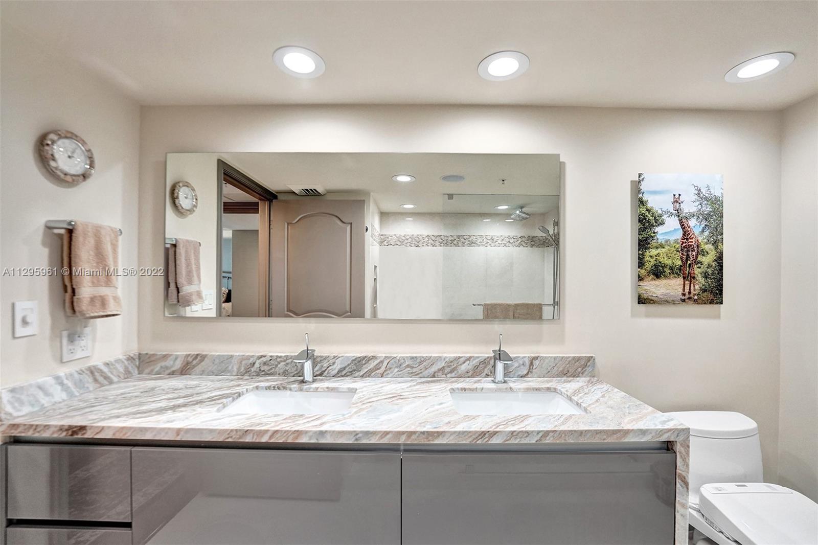 610 W Las Olas Blvd Unit: 1911N