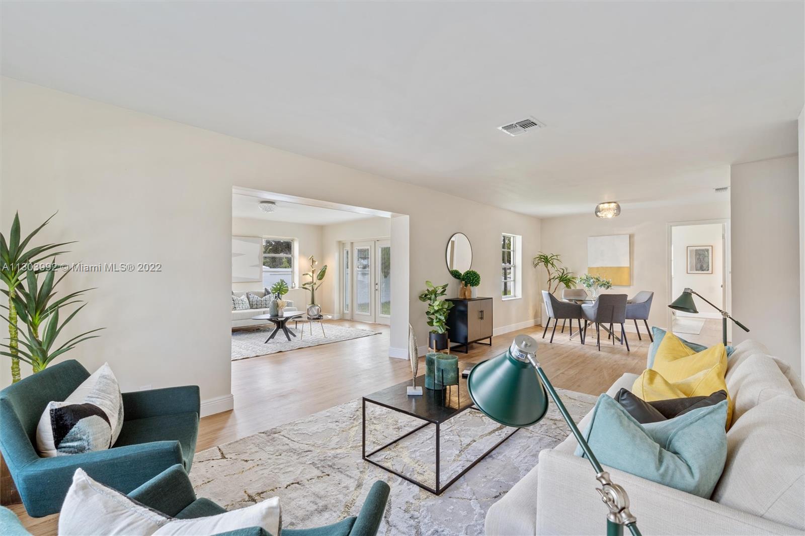 860 SW 81st Ter