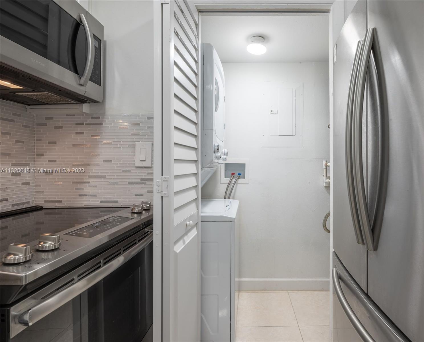 210 Lakeview Dr Unit: 311
