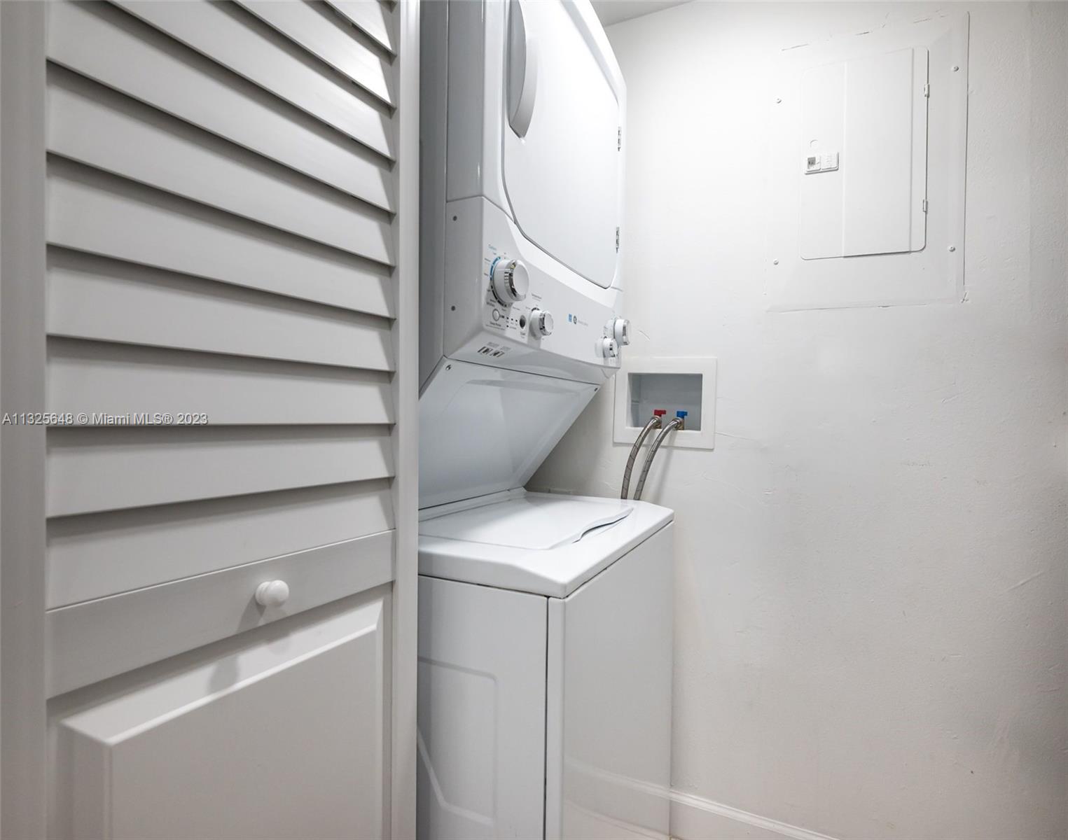 210 Lakeview Dr Unit: 311