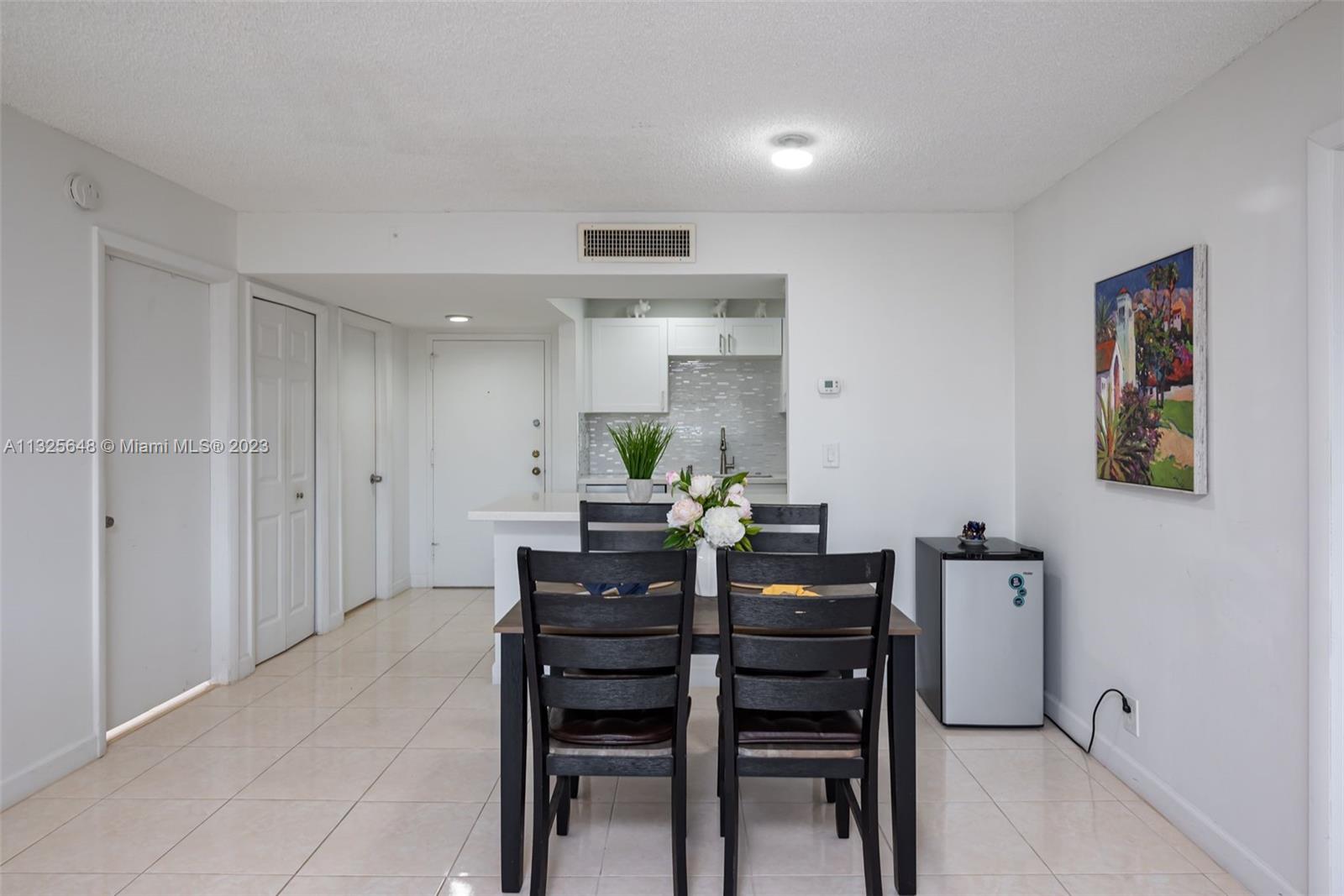 210 Lakeview Dr Unit: 311