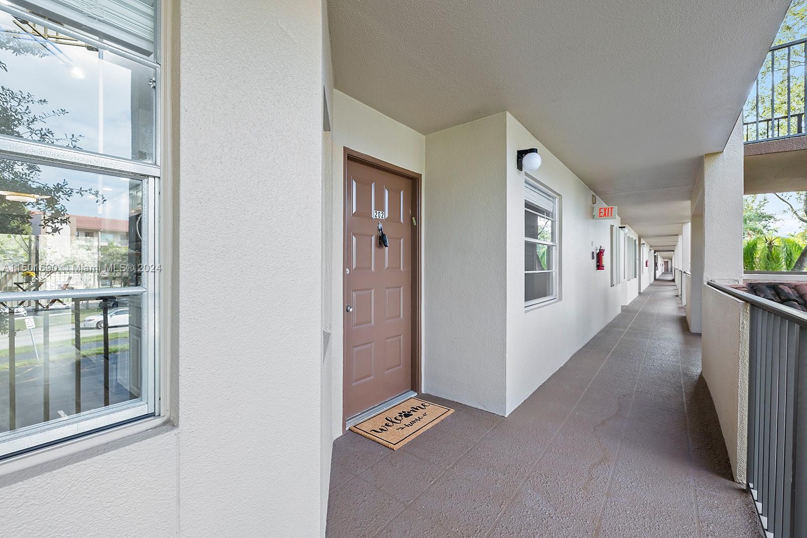 1251 SW 125th Ave # 202T