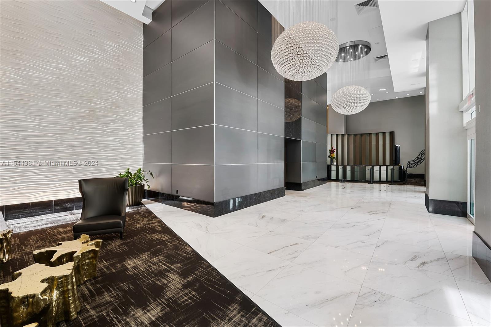 951 Brickell Ave # 1106