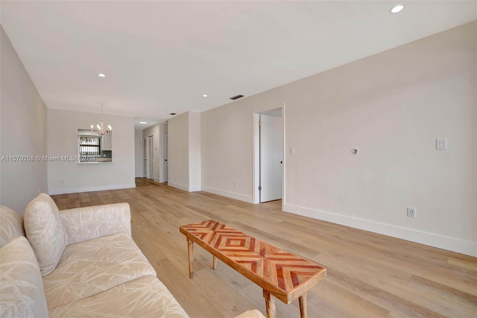 3605 NE 32nd Ave # 208A