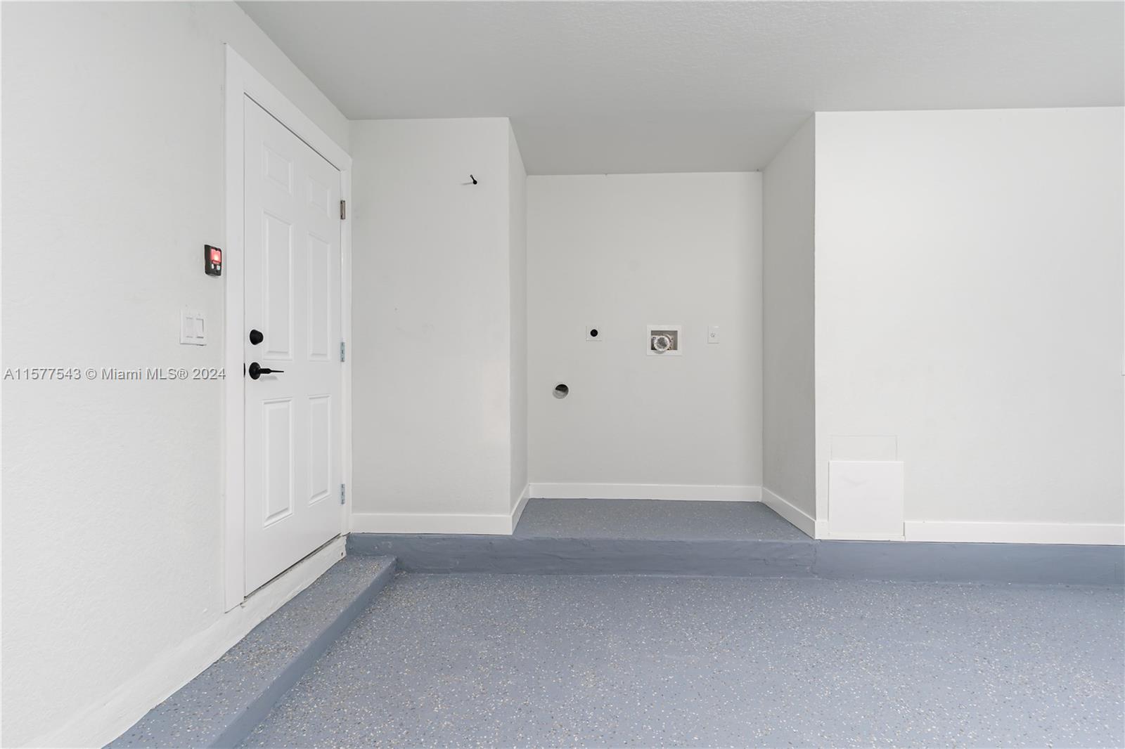 2800 NW 15th St