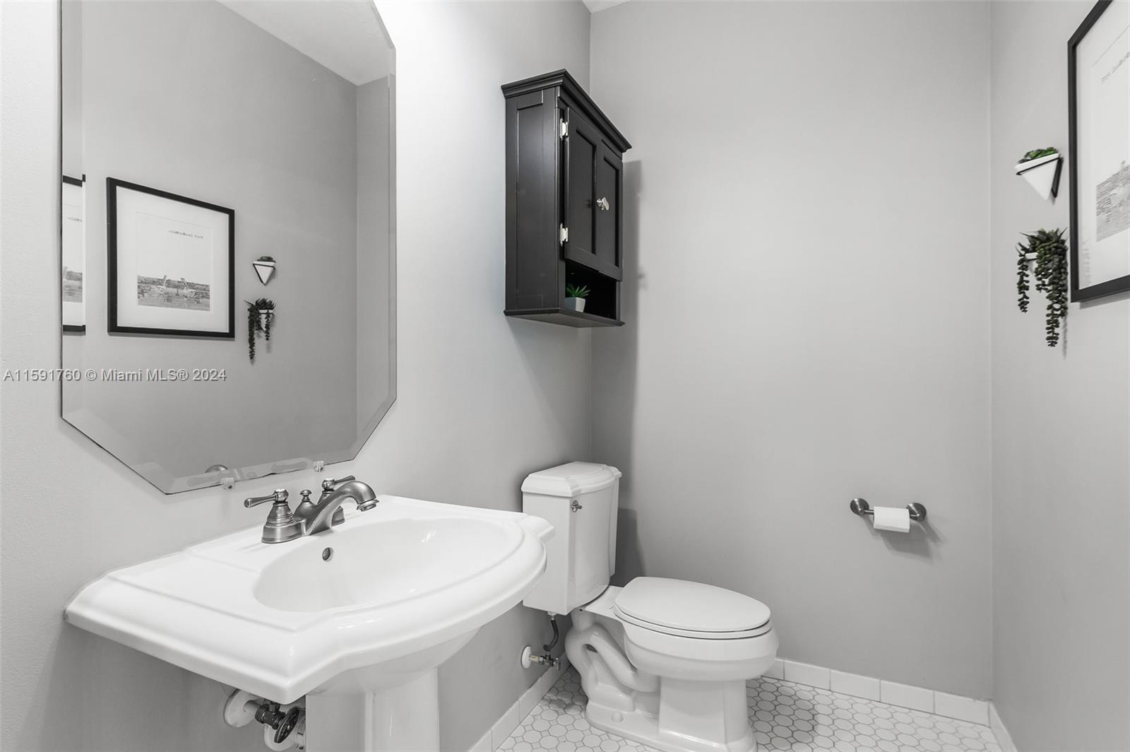 340 SW 14th Ave # 340