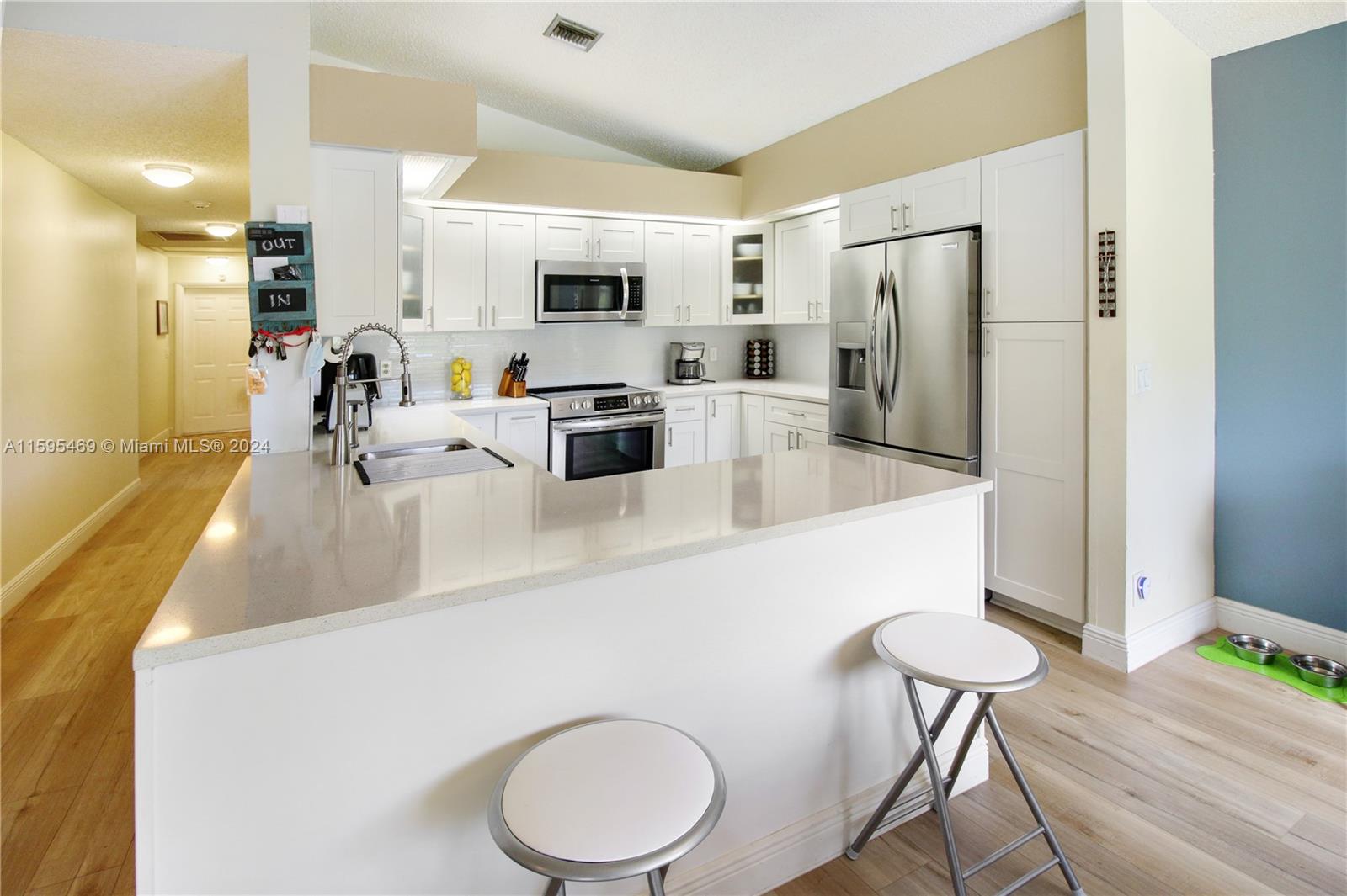 1970 NW 34th Ave