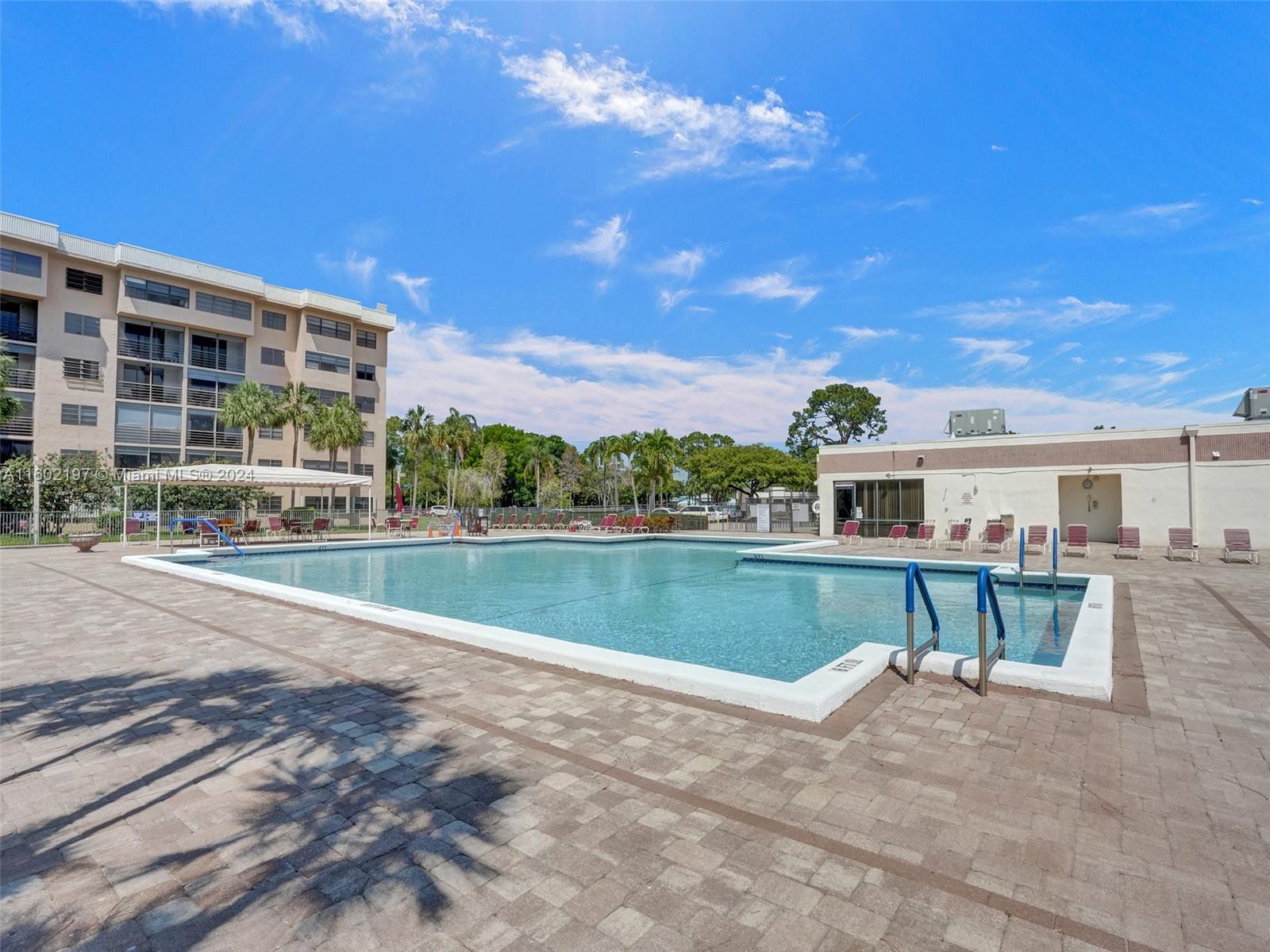 4640 W Lucerne Lakes Blvd W # 203
