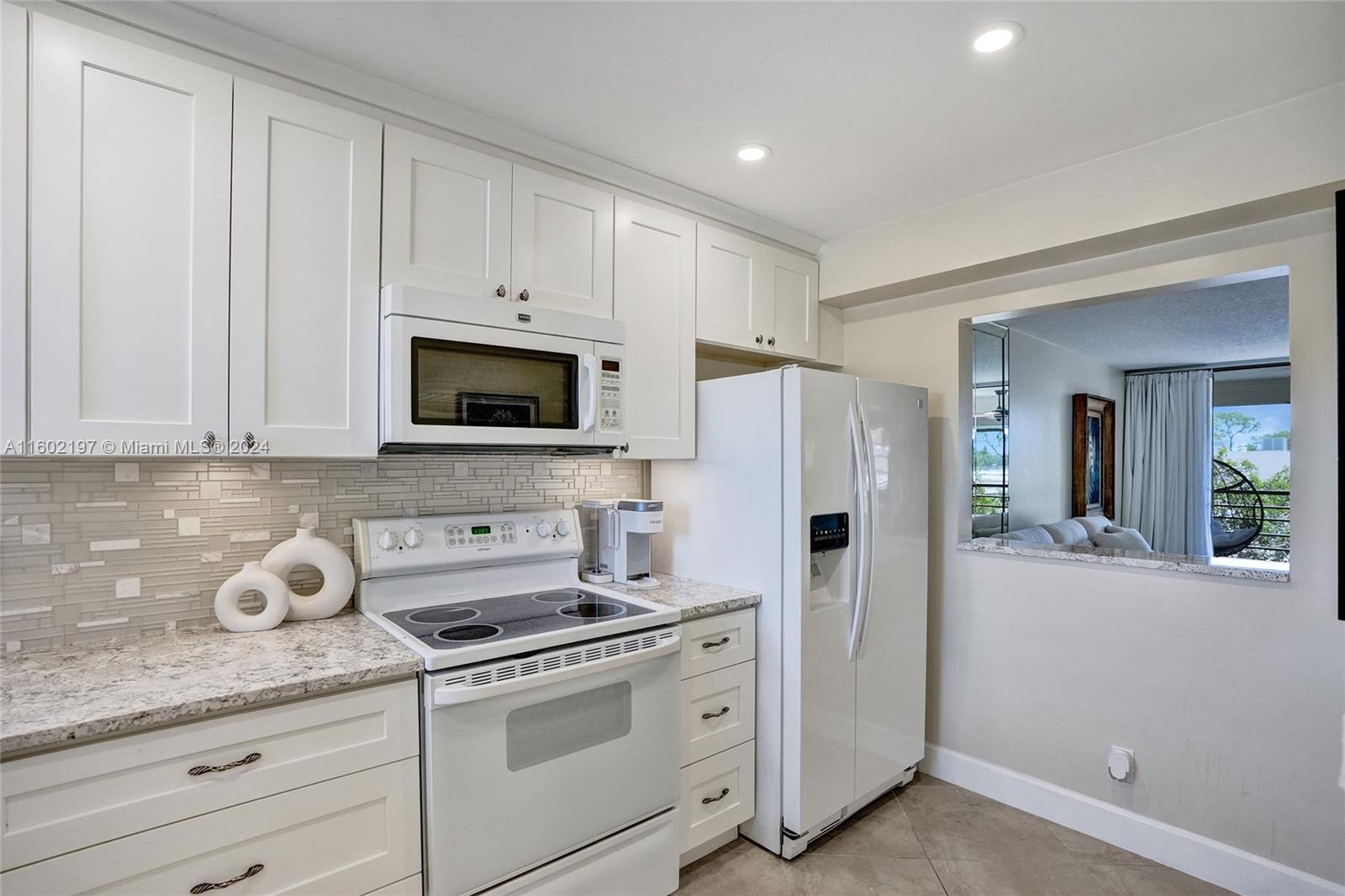 4640 W Lucerne Lakes Blvd W # 203