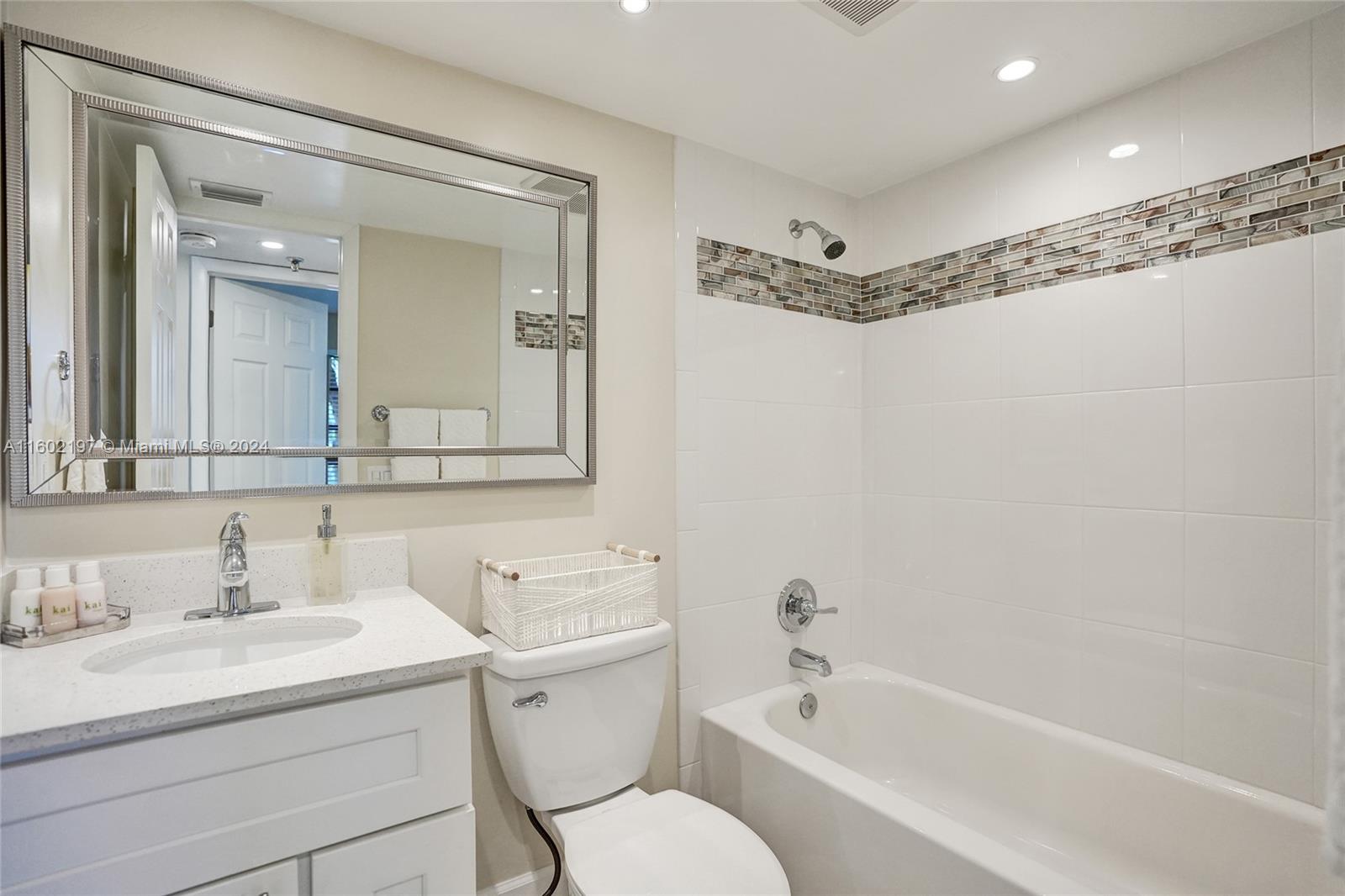 4640 W Lucerne Lakes Blvd W # 203