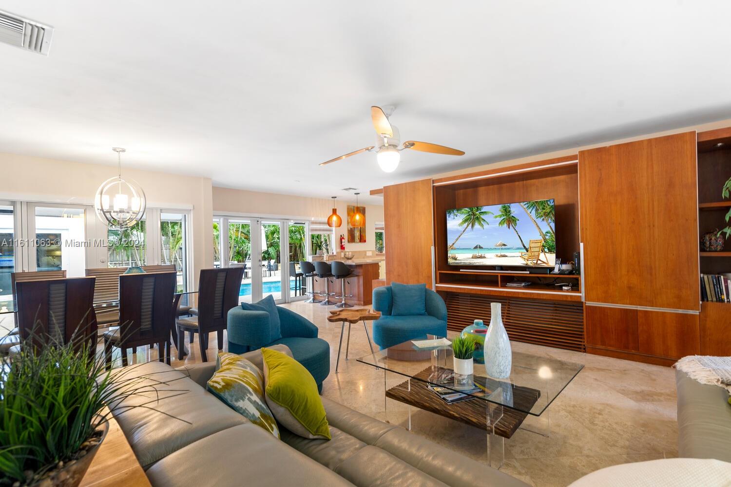 4101 Bayview Dr