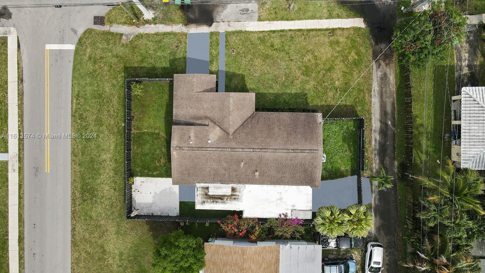 48 SE 7th St