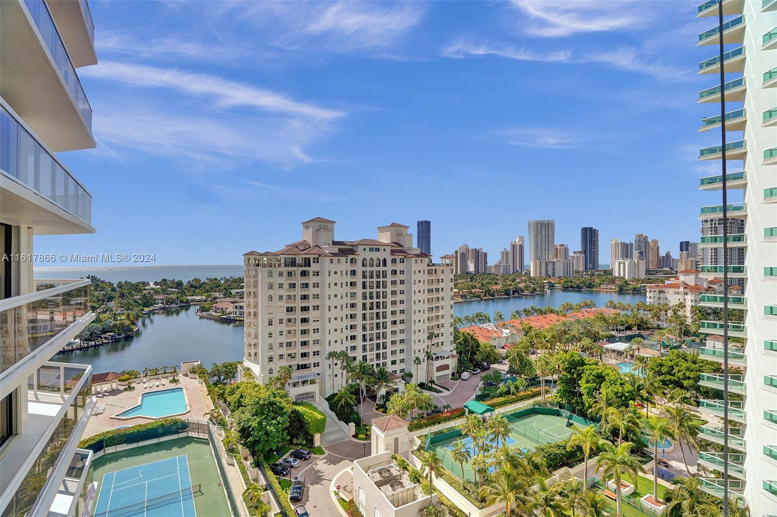 20185 E Country Club Dr # 1502
