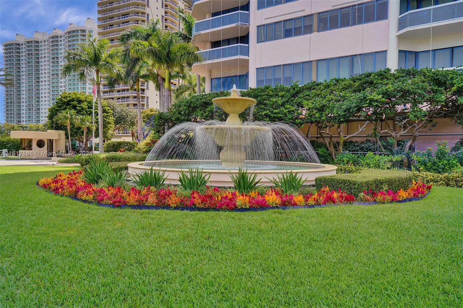20185 E Country Club Dr # 1502