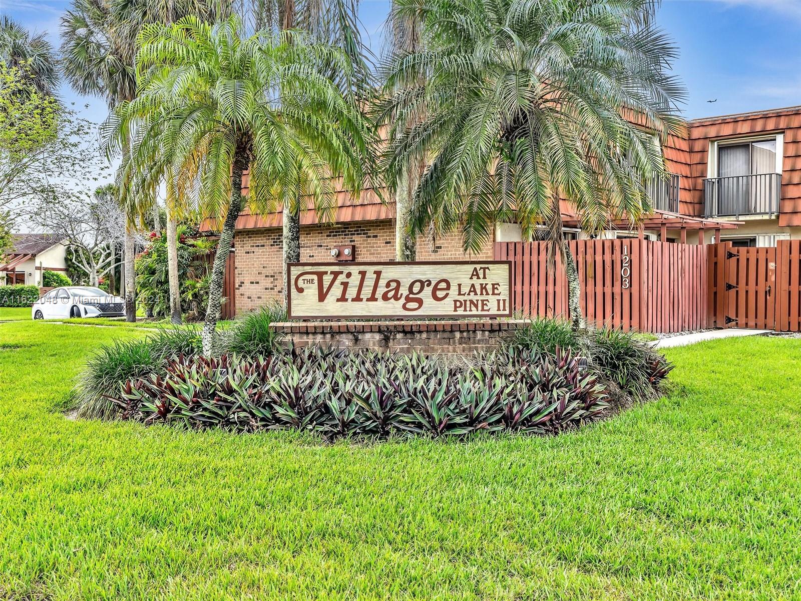 11887 SW 12th Pl # 11887
