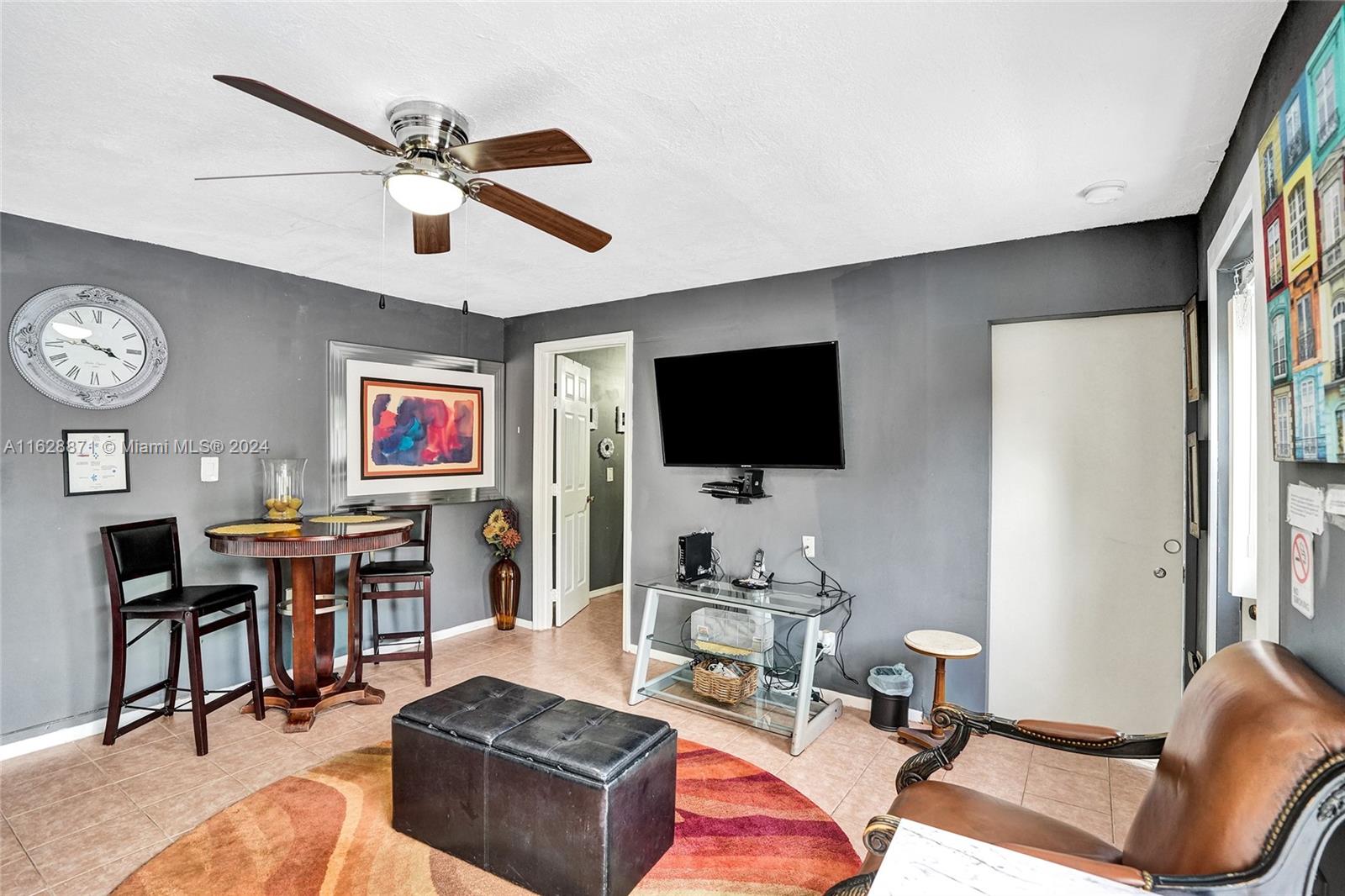 416 SW 11th Ct