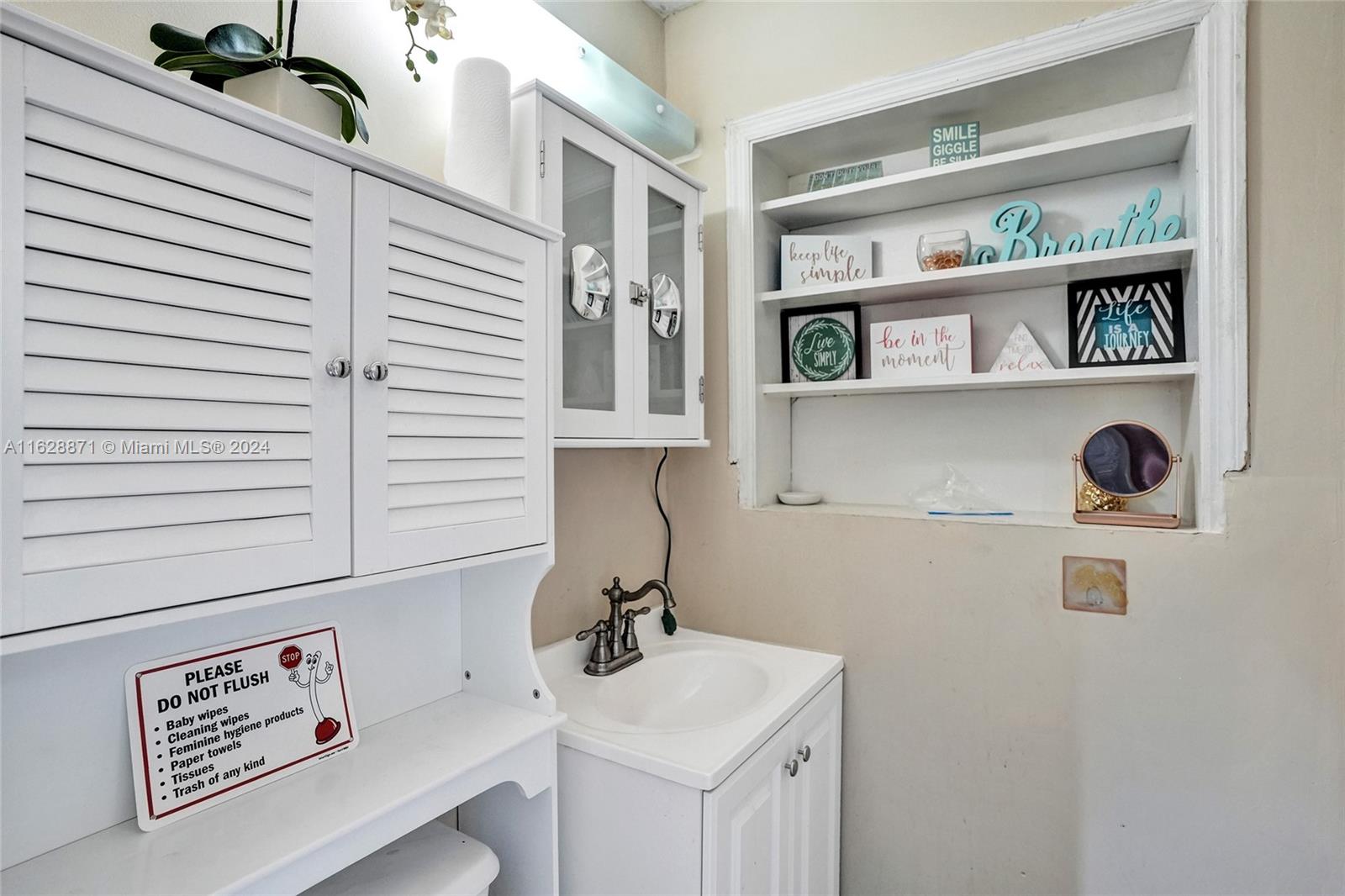 416 SW 11th Ct