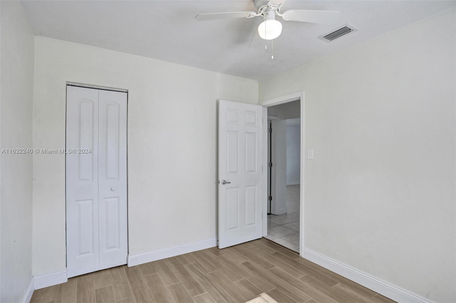 4340 SW 28th St