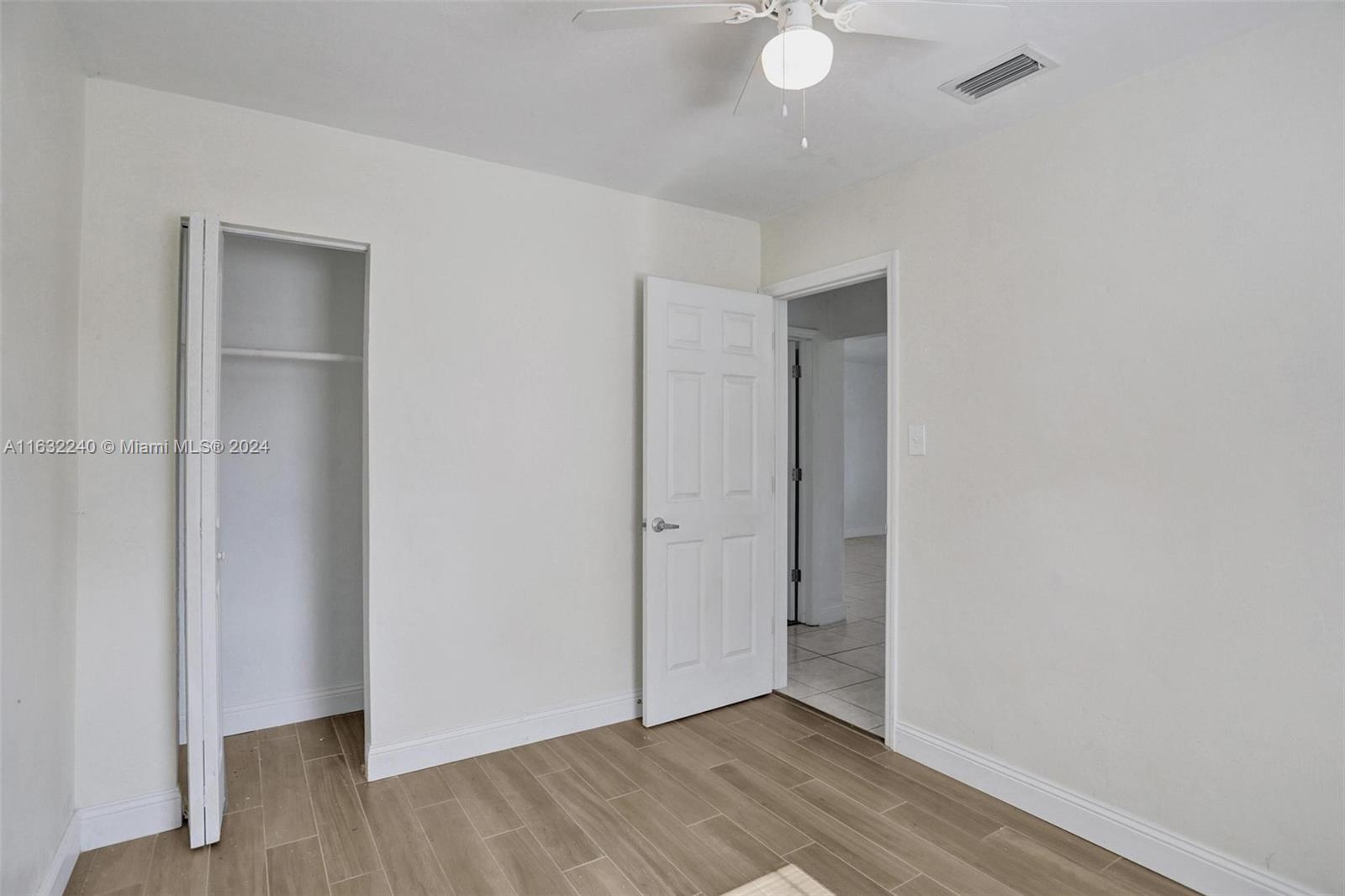 4340 SW 28th St