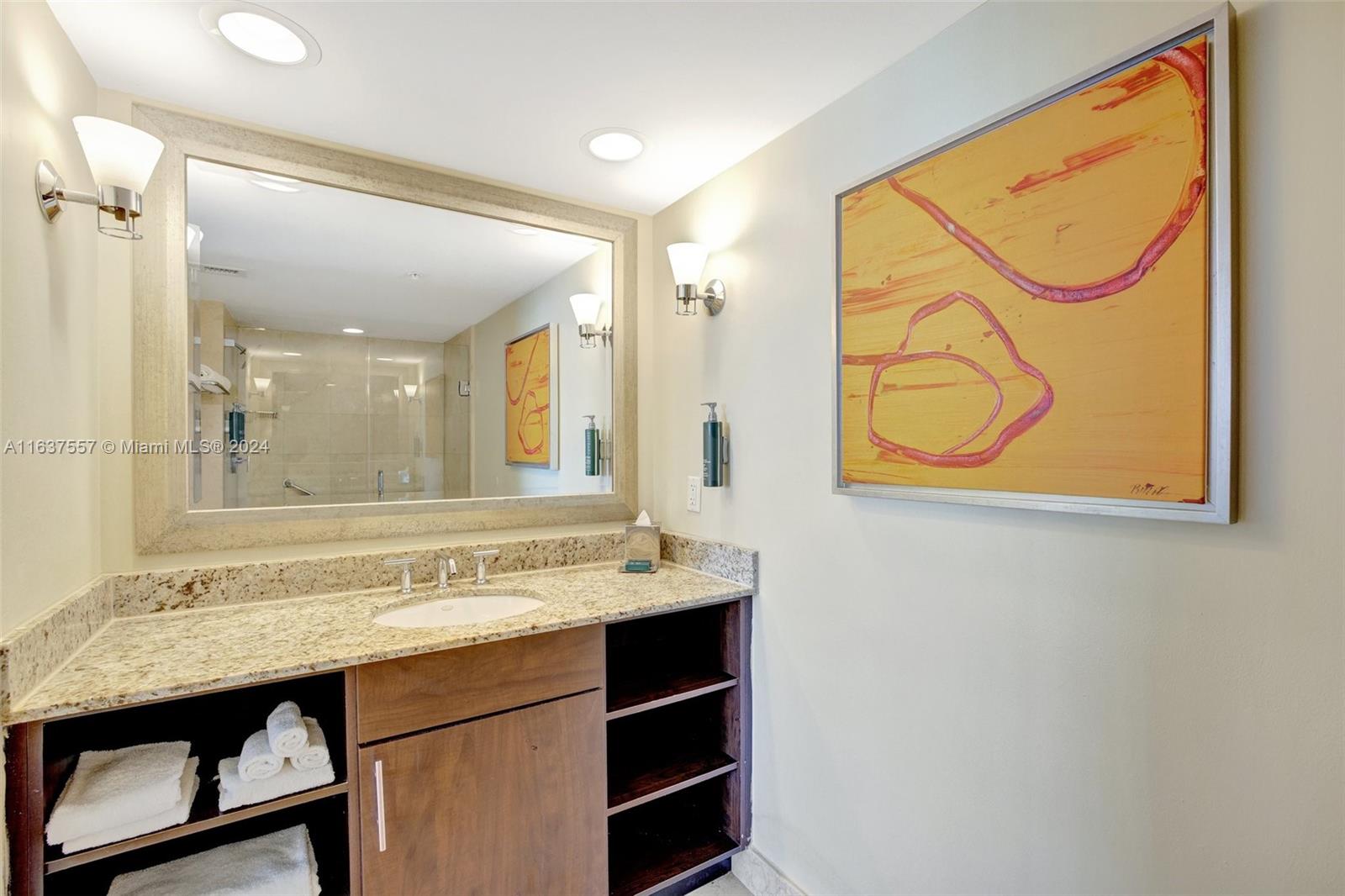 2670 E Sunrise Blvd # 1117