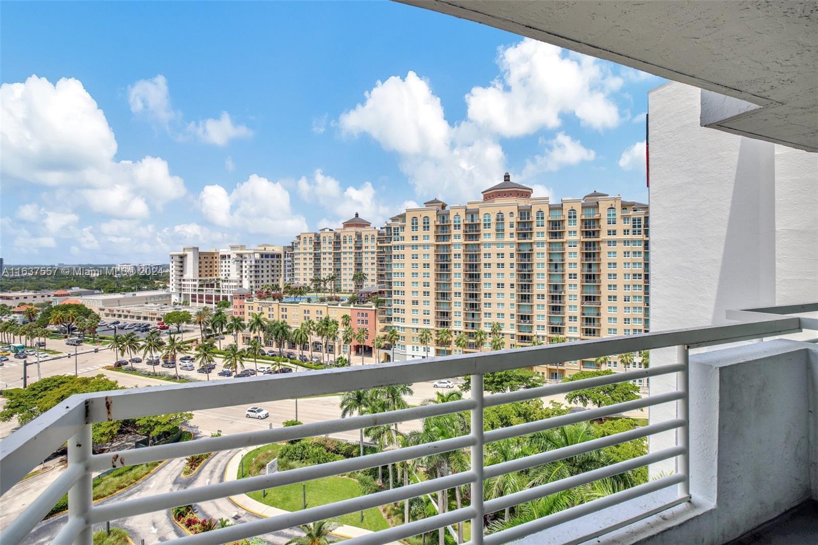 2670 E Sunrise Blvd # 1117