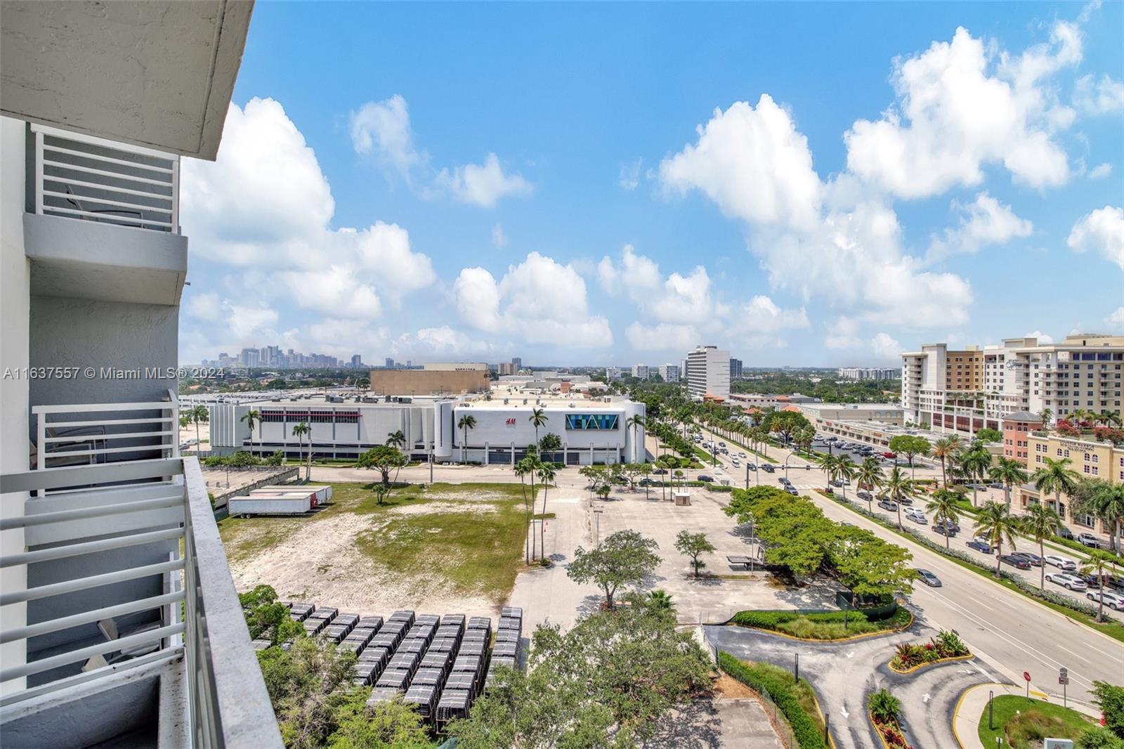 2670 E Sunrise Blvd # 1117