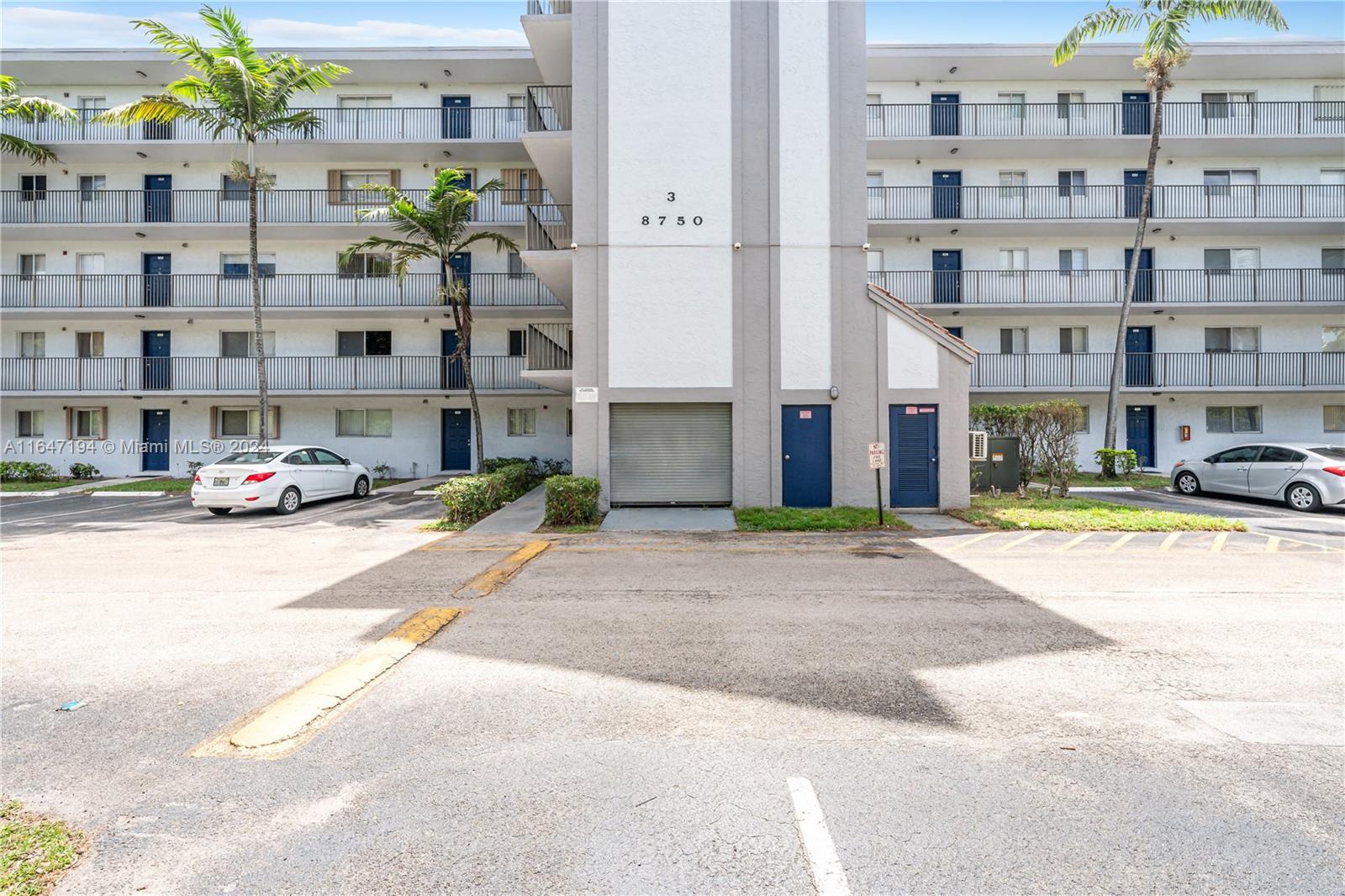 8750 N Sherman Cir # 501