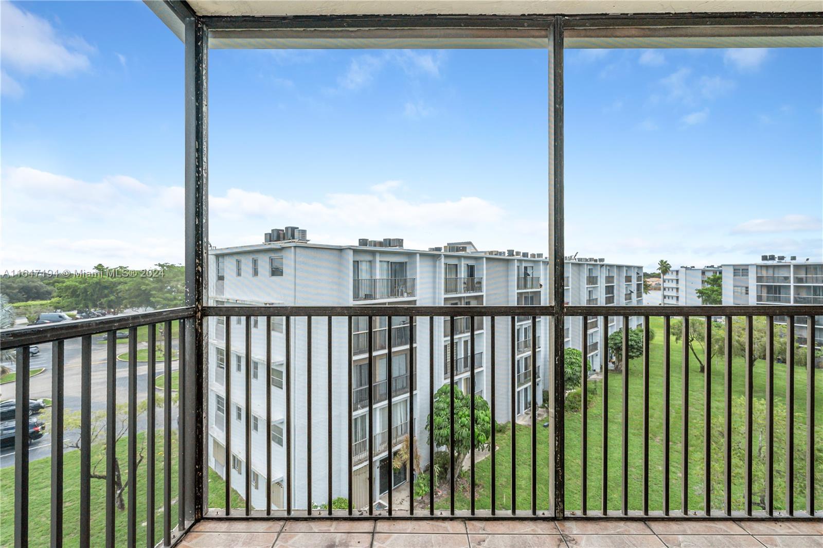 8750 N Sherman Cir # 501