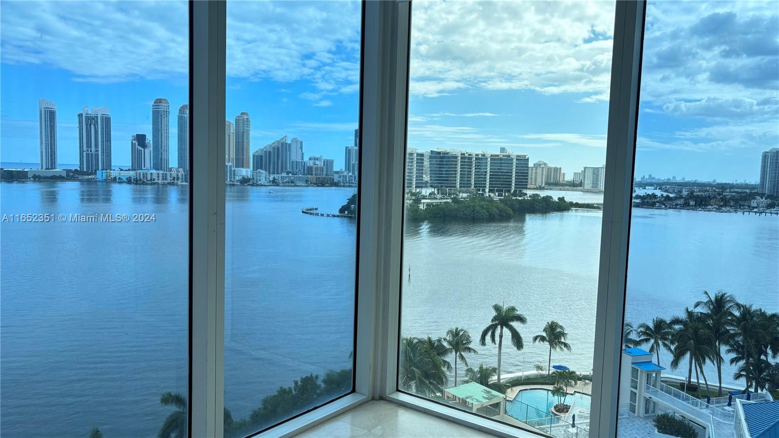 3370 Hidden Bay Dr # 1203