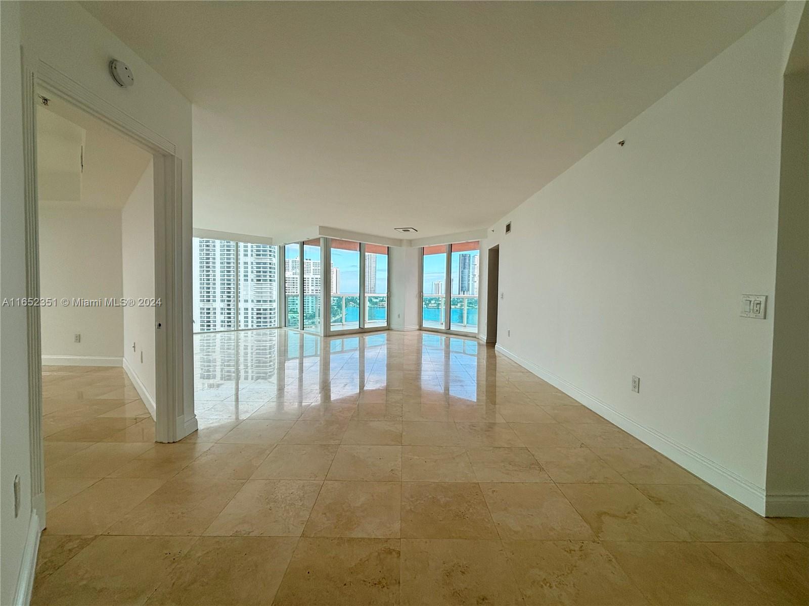 3370 Hidden Bay Dr # 1203