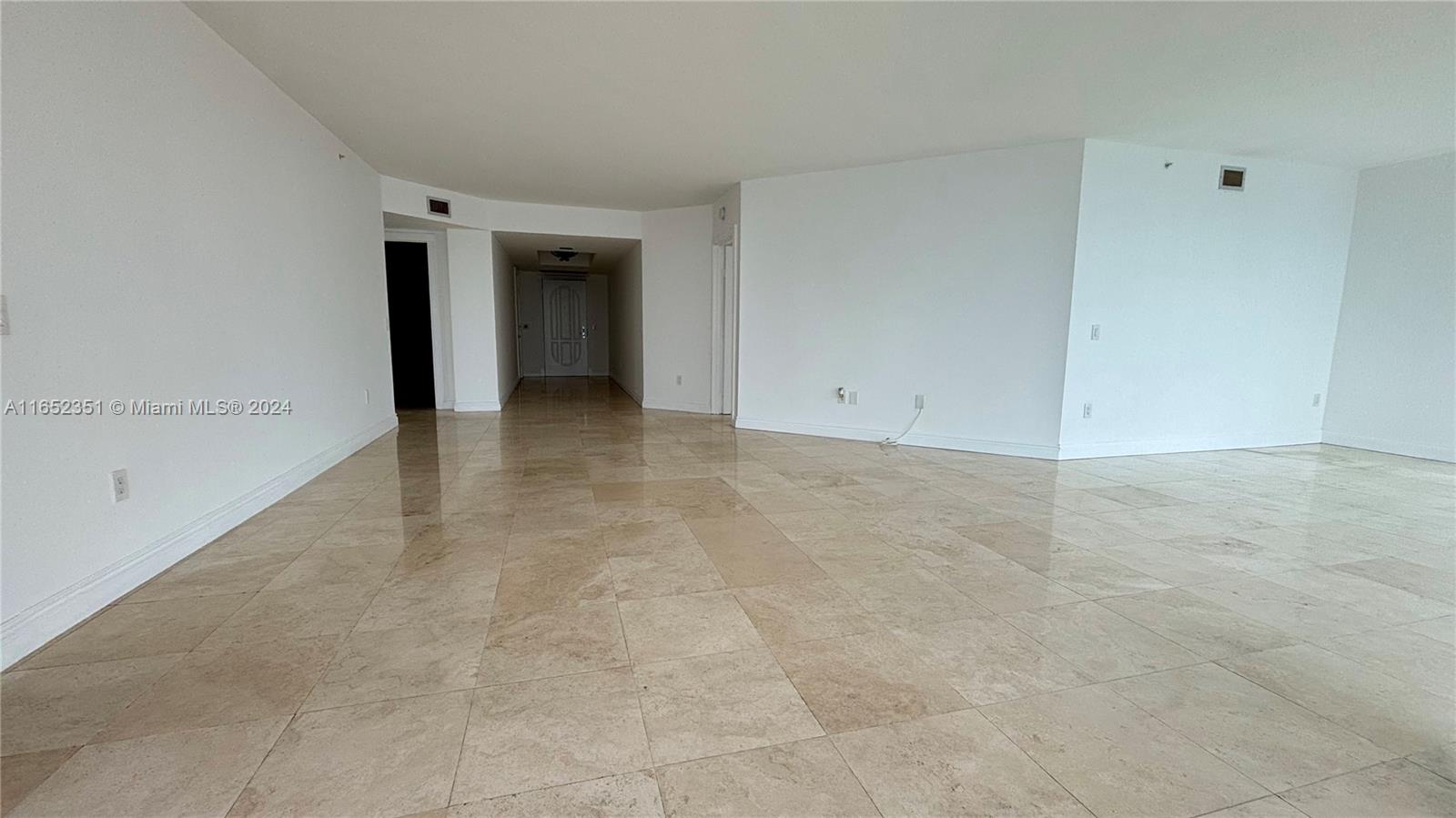 3370 Hidden Bay Dr # 1203