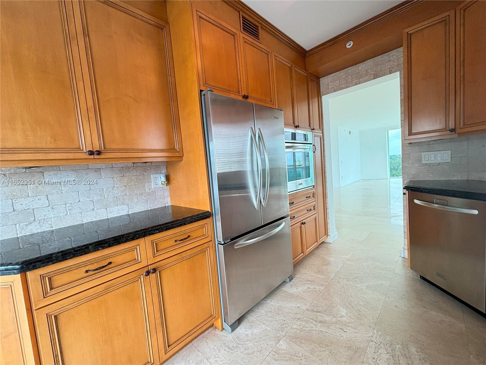 3370 Hidden Bay Dr # 1203