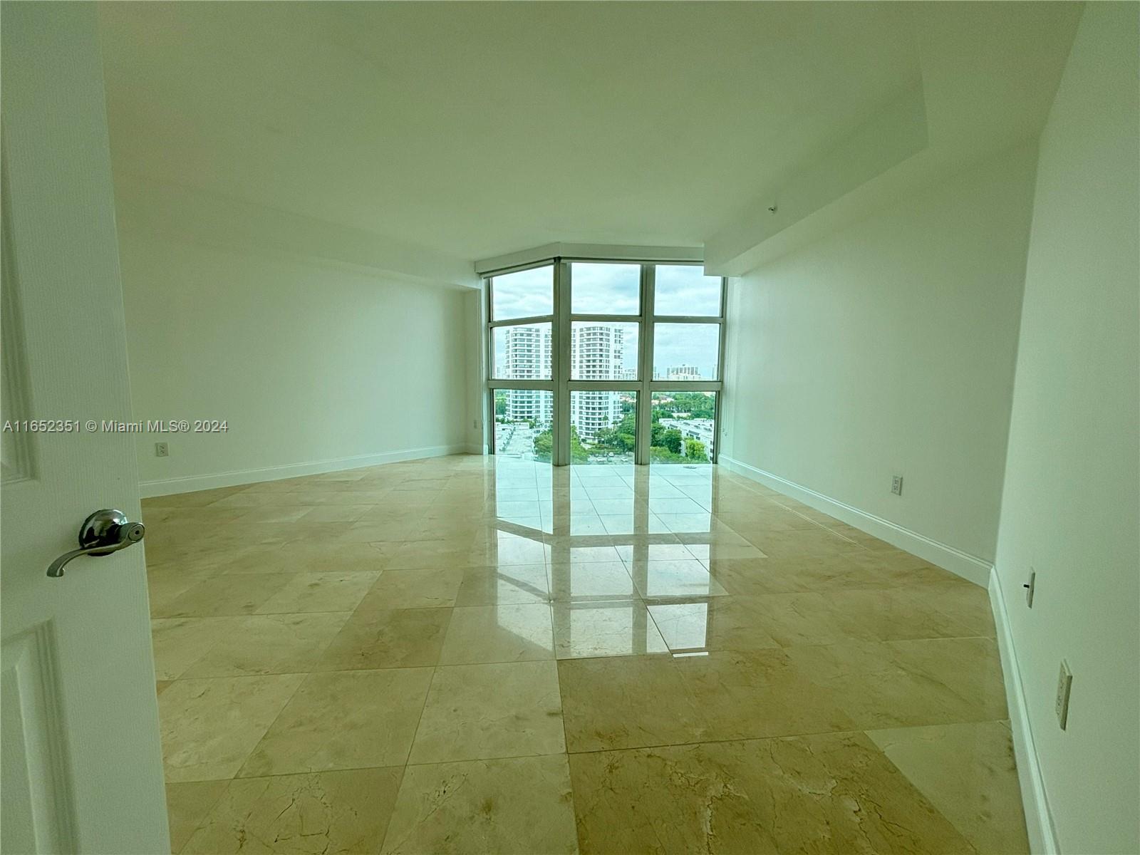 3370 Hidden Bay Dr # 1203