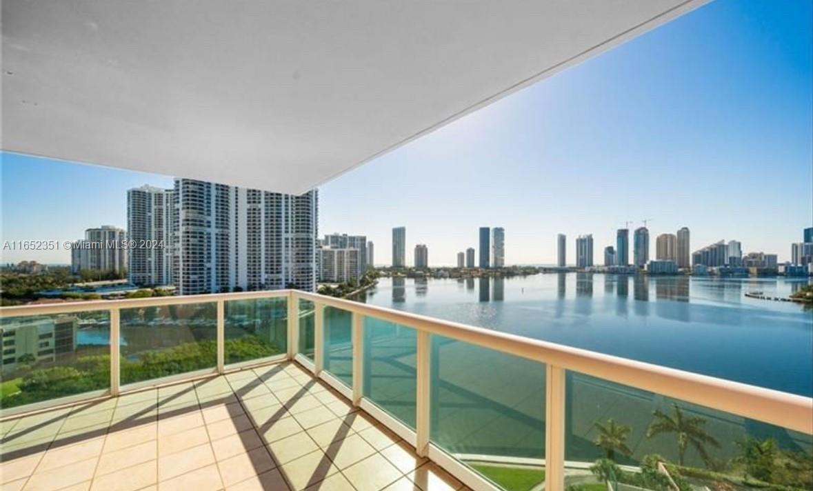 3370 Hidden Bay Dr # 1203
