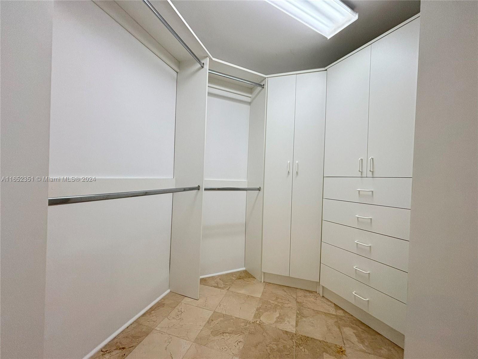 3370 Hidden Bay Dr # 1203