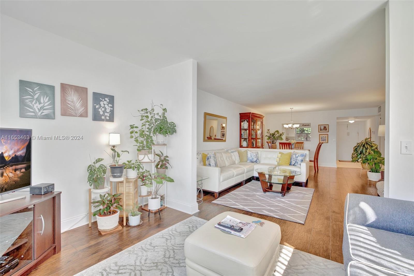 9861 Sunrise Lakes Blvd Unit: 206